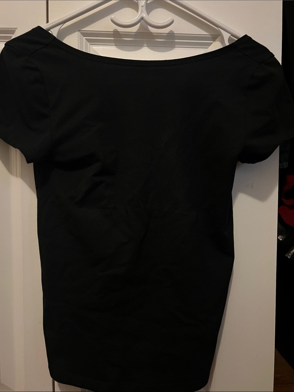 GAP Black Short Sleeve Scoop Neck Tee